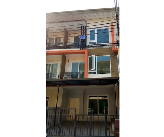 ให้เช่าหรือขายทาวน์โฮม3ชั้นเดอะ ทรัสต์ เกษตรนวมินทร์-นวลจันทร์สภาพใหม่เนื้อที่ 20 ตารางวา 3 ห้องนอน 4 ห้องน้ำ ใกล้รถไฟฟ้าสีชมพูวัชรพล