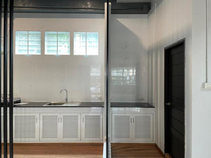 ให้เช่าบ้านเดี่ยว 3 ชั้น เนื้อที่ 43 ตารางวา 3 ห้องนอน 3 ห้องน้ำ ซอยจรัญสนิทวงศ์ 67 เขตบางพลัด