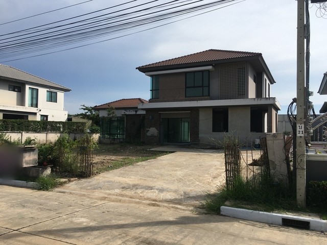 ขายบ้านเดี่ยวโครงการ :     ย่านพระราม 2 กรุงเทพมหานคร