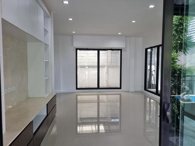 PB3474  ขายบ้านเดี่ยว ซอย รามอินทรา 65 โครงการไลฟ์ บางกอก บูเลอวาร์ด บ้านหันหน้าทิศเหนือ