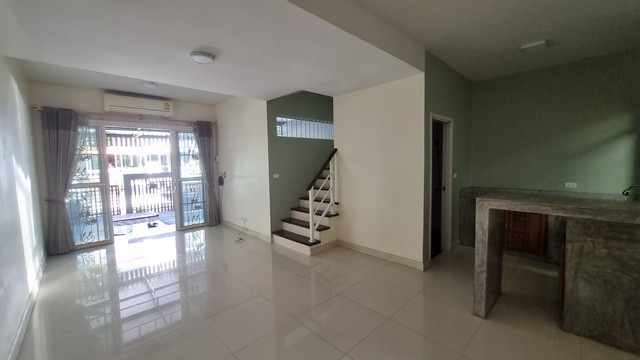 ขายทาวน์โฮม เดอะคอนเนค 9 เกษตร-นวมินทร์ ( The Connect 9 Kaset-Nawamin )