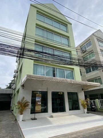 ขายโฮมออฟฟิศ 5 ชั้น มีลิฟท์ มีโกดังเก็บสินค้า ย่านเลียบด่วน เอกมัยรามอินทรา ถ.นวลจันทร์  พื้นที่ใช้สอย 790 ตรางเมตร 5ห้องเอนกประสงค์ 