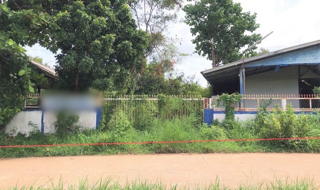 รายละเอียดเพิ่มเติมCode ID :   PKK02-13570ราคาขาย    2,569,000 บาท- ขนาดพื้นที่ :  364 ตร.ว (3 งาน / 64 ตร.ว)- พื้นที่ใช้สอย :   174 ตร.ม- จำนวนห้อง :  - ห้องนอน 10 ห้องน้ำ- จอดรถ :    1-2 คัน- บ้านเดี่ยว :    2 ชั้น- บ้านเดี่ยวหันทางทิศ :- อายุอาคาร : 15 ปีพิกัดทรัพย์ :    https://maps.app.goo.gl/BqicsNjqe5Y7pMCt8สถานที่ใกล้เคียง- ใกล้โลตัส ยโสธร- ใกล้บิ๊กซี ซูเปอร์เซ็นเตอร์ ยโสธร- ใกล้ซีเจ มอร์ สาขาหน้าโรงพยาบาลยโสธร- ใกล้บิ๊กซีมินิ ตลาดเทศบาล 1 ยโ