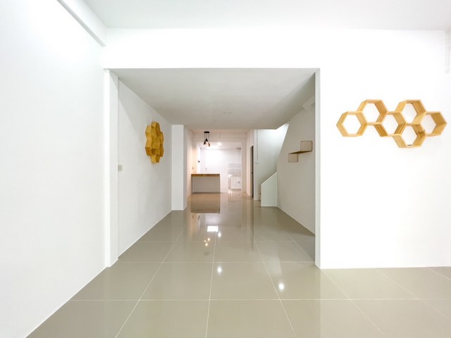 หมู่บ้านเต็มรัก ซอยวัดลาดปลาดุก บ้านมือสองตกเเต่งใหม่สไตล์มินิมอล