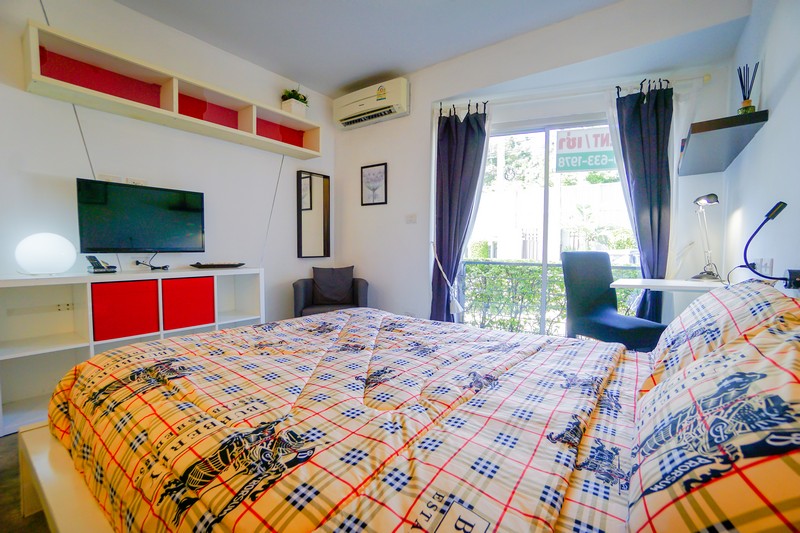 Luxurious suites and condos for sale in the heart of Koh Samui, suitable for residents or investors.