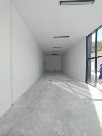 ให้เช่าโกดังพร้อมออฟฟิศย่านบางนา ใกล้เมกาบางนา เหมาะทำโชว์รูม เก็บสินค้า ร้านอาหาร พื้นที่ 280 ตร.ม.