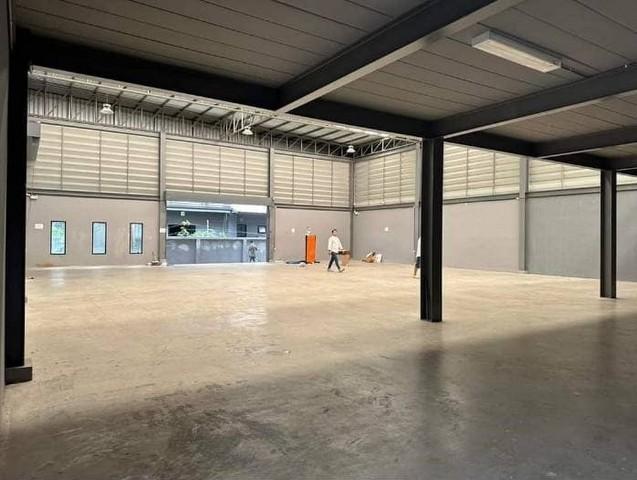 ให้เช่าโรงงานพร้อมออฟฟิศ2ชั้น 277 ตรว.พื้นที่ใช้สอย 645 ตรม.ซอยคิงคอง เทพารักษ์ ใกล้กรมศุลกากร บางเสาธง