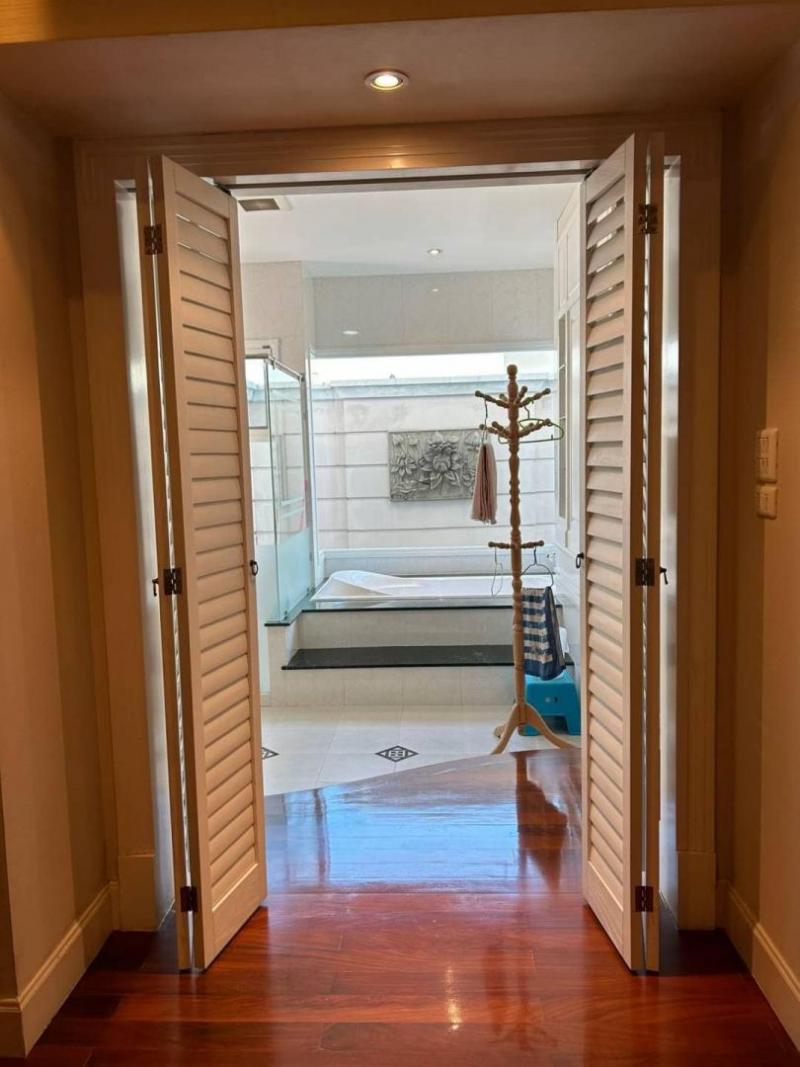 C4045 ขายบ้านเดี่ยว 2 ชั้น หมู่บ้านลดาวัลย์ สาทร-ราชพฤกษ์ บางแวก47 หลังมุม ใกล้รถไฟฟ้าBTSบางหว้า