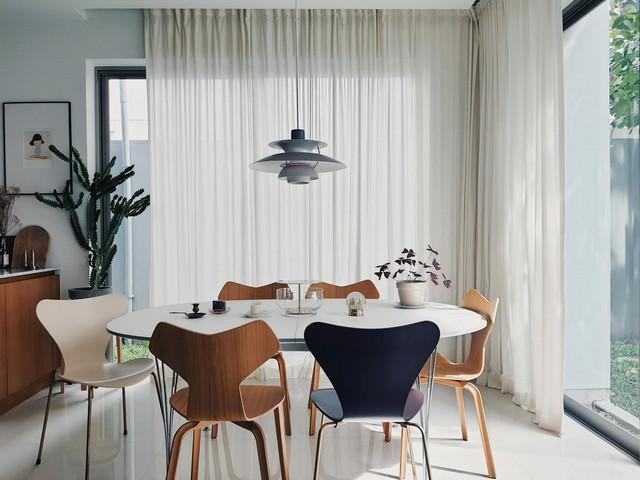 C4037 ขายบ้านเดี่ยว 2 ชั้น โครงการไพรเวท เนอวานา เรสสิเดนซ์ นอร์ท Private Nirvana Residence North โยธินพัฒนา เลียบด่วน ใกล้Chic Republic เนื้อที่ 63.2 ตารางวา พื้นที่ใช้สอย 260 ตารางเมตร 3 ห้องนอน 4 ห้องน้ำ ห้องแม่บ้าน ที่จอดรถ 2 คันสนใจนัดชมติดต่อ รหัสประกาศC4037  คุณเฟลม  0638956397ID line : 0638956397: https://line.me/ti/p/LTVhEi9gAFC4037 ขายบ้านเดี่ยว 2 ชั้น โครงการไพรเวท เนอวานา เรสสิเดนซ์ นอร์ท Private Nirvana Residence North โยธินพัฒนา เลียบด่วน ใกล้Chic Republic ที่ดิ