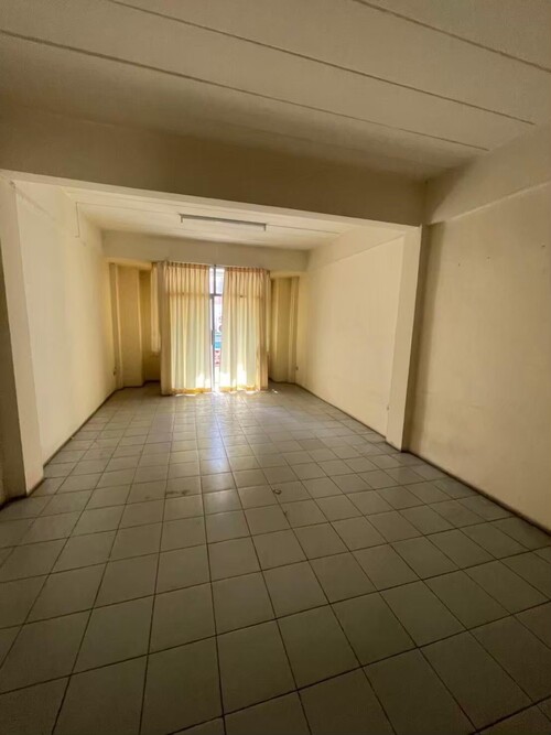 ขายพลาซ่าตึกแถว 3 ฉโนด 2 ห้อง 5 ชั้น บริเวณตึกเจ้เล้ง ดอนเมืองใกล้สนามบิน 43 ตรว.