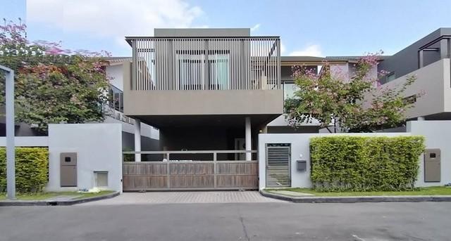 PB3508 ให้เช่าบ้านเดี่ยว 2 ชั้น ซอย โยธินพัฒนา 11 ถนนเลียบทางด่วนรามอินทรา โครงการ ไพรเวท เนอวานา เรสสิเดนซ์ นอร์ท ติดต่อ คุณบิว 081 252 3279 หรือ 061 619 8565ID line : 061 787 9691ราคาเช่า 50,000 บาท/เดือน ประกัน 2 เดือน ล่วงหน้า 1 เดือนราคาขาย 17.5 ล้านบาท ค่าใช้จ่ายวันโอนคนละครึ่งบ้านเดี่ยว ไพรเวท เนอวานา เรสสิเดนซ์ นอร์ท (Private Nirvana Residence North)เนื้อที่ 50.6 ตร.วา2 ห้องนอน4 ห้องน้ำ2 พื้นที่นั่งเล่น1 ห้องแม่บ้าน- อายุบ