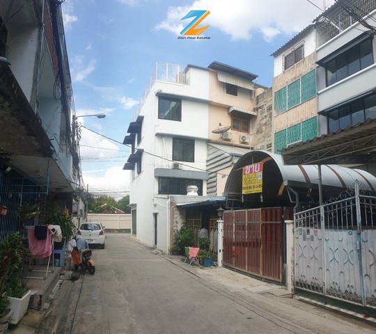 ขายอาคารพาณิชย์ 3.5 ชั้น มีดาดฟ้า ซอยจรัญสนิทวงศ์ 25 แยก 4 ทะลุ 27 แยก 3 รีโนเวทใหม่ สวยม้ากกกกก คุ้มค่า