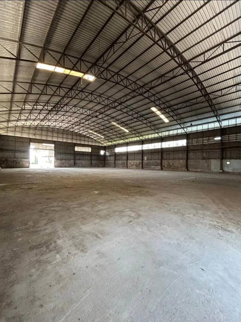 รหัสทรัพย์ R2902 ให้เช่า โกดังพร้อมสำน้กงาน บนพื้นที่ 8ไร่ ถนน พุทธมณฑลสาย 4 สามพราน นครปฐม