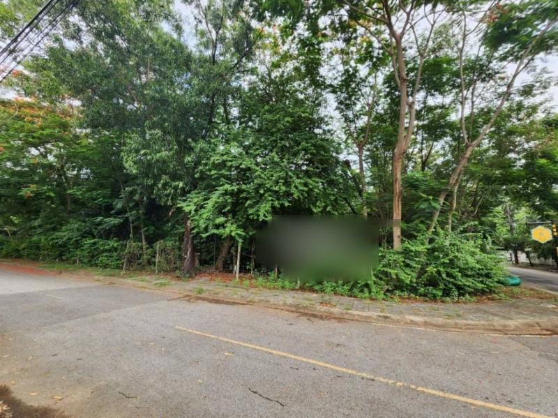 RL08ขายที่ดินเปล่าขนาด 1-0-63 ไร่ หมู่บ้านนวธานีเสรีไทย  ถนนเสรีไทย แขวงรามอินทรา เขตคันนายาว