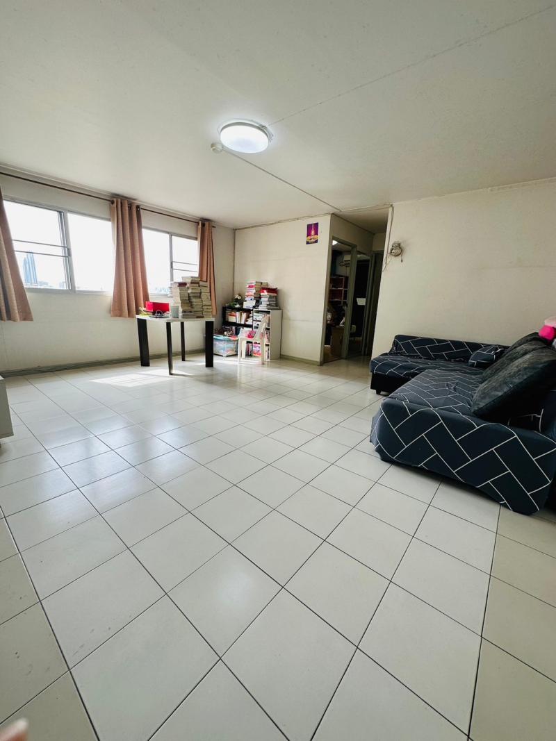 คอนโดลุมพินี เซ็นเตอร์ ลาดพร้าว 111 ห้องมุม แขวงคลองจั่น เขตบางกะปิ กรุงเทพ