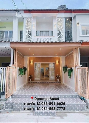 ทาวน์เฮ้าส์ 2 ชั้น หมู่บ้านธนาภิรมย์ เพชรเกษม 69 รีโนเวทใหม่พร้อมอยู่