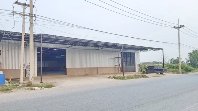 ตลาดคลองสี่เมืองใหม่ ตะวันออก 22-32 ขนส่ง ปทุมธานี ปั้ม PTT ธรรมกาย 400ตรว.1200 ตรม.  ติดถ.Motorway ออฟฟิศ 2 ชั้น 100 ตรม. ให้เช่าโกดัง 2น้ำ 119,999 b-m ม.กรุงเทพ รังสิต ตลาดพระยาสมานTransport Office of Pathumthani Market Khlong Si East  22-32 PTT Fuel Station 400sqw. 1200 sqm.Thammakai Closed Motorway Office 2Stories For Rent Warehouse 2 Stories 2Bath 119,999b-m  Bangkok Univesity Thamasart Prayasmarn400ตรว.  1200 ตรม.400sqw. 1200 sqm.ติดถ.Motorwayซอยคลองสี่ตะวันออก 10-30 คลองสี่ อำเภอคลองหลวง ปทุมธานี 12120ราคาดี โครงการเดินทาง เข้า-ออก สะดวก ราคาเช่าเริ่ม