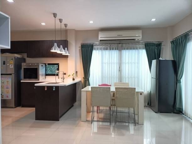 โครงการบ้านหรู #ตกแต่งพร้อมอยู่ 7.5 ล้าน 55 ตรว. เศรษฐสิริสันทราย หนองจ๊อม บ้านเดี่ยว 2 ชั้น ทำเลดี ติดถนนใหญ่ ใกล้เมือง เดินทางสะดวกสบาย