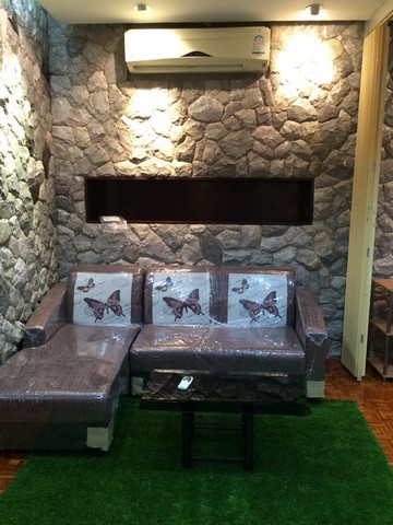 ให้เช่าบ้าน 2 ชั้น ซอย พหลโยธิน 35 เข้าซอยมาเพียง 300 เมตร ปากซอยเป็น BTS รัชโยธิน เหมาะอยู่อาศัยหรือทำ Office ที่อยู่สามารถจดบริษัทได้