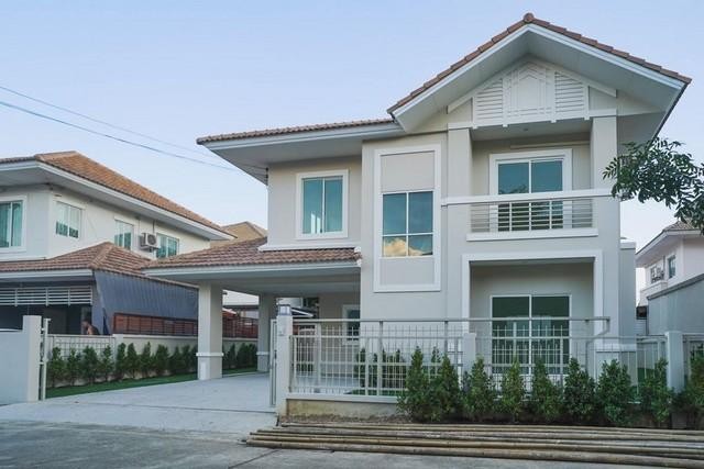 รหัส# TO467 ให้เช่าทาวน์โฮม 2 ชั้นหลังมุม 2 ห้องนอน โครงการเวิร์ฟ พระราม 9 VERVE Rama 9 เลียบวงแหวนรอบนอกกาญจนา กรุงเทพกรีฑาตัดใหม่ *** เลี้ยงสัตว์ได้  *** ราคาเช่า 30,000 บาท/เดือน ทาวน์โฮม 2 ชั้นหลังมุม โครงการเวิร์ฟ พระราม 9 VERVE Rama 9ที่ดิน :  25.6 ตารางวาพื้นที่ใช้สอย : 113 ตารางเมตร2 ห้องนอน 2 ห้องน้ำหน้าบ้านกว้างจอดรถได้ 2 คัน เฟอร์นิเจอร์บิ้วอิน ห้องครัวพร้อมเตาไฟฟ้า เตาอบ ไมโครเวฟ ตู้เย็น