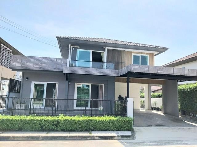 PB3516 ขายบ้านเดี่ยว 2 ชั้น ย่าน สุขาภิบาล 5 สายไหม ออเงิน โครงการ มัณฑนา เลค วัชรพลติดต่อ คุณบิว  081 2523279 หรือ 061 6198565ID line : 061 787 9691ราคาขาย 7,000,000 บาทบ้านเดี่ยว 2 ชั้น มัณฑนา เลค วัชรพล (Manthana Lake Watcharapol) สุขาภิบาล 5 สายไหม ออเงิน- พื้นที่ดิน 53 ตร.วา- พื้นที่ใช้สอย 170 ตรม.- 4 ห้องนอน- 3 ห้องน้ำ- ห้องโถง 1 ห้อง และห้องพักผ่อนอีก 1 ห้อง ชั้น1- แอร์ 4 เครื่อง เครื่องทำน้ำอุ่น 1 เครื่อง- ที่จอดรถ 2 คัน- ค่าส่วนกลาง 25