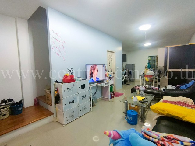 ทาวน์เฮ้าส์ เอโทล บาหลี บีช อ่อนนุช - ลาดกระบัง เฟอร์ครบพร้อมอยู่