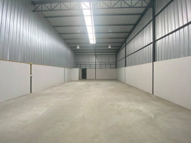 โกดังให้เช่า ซอยกันตนา อ.บางใหญ่ จ.นนทบุรี   ใกล้วัดพระเงิน วัดบางโค ตลาดพระปิ่น 3  บางใหญ่