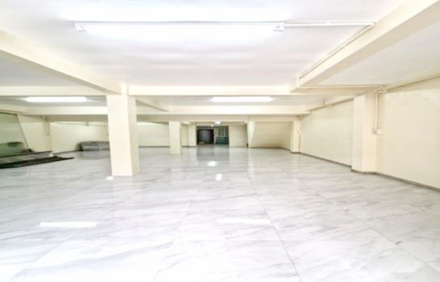 อาคารพาณิชย์ 2ชั้น 2คูหา MRT ห้วยขวาง ตลาดห้วยขวาง 40ตรว. 280ตรม. 4นอน 2น้ำ 3จอดรถ ประชาสงเคราะห์  อินทามระ