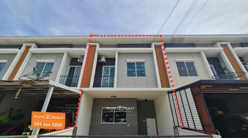 ขายทาวน์เฮ้าส์ 2 ชั้น โครงการ พลีโน่ เข้าออกสะดวก ใกล้บิ๊กซี & แม็คโคร ศรีนครินทร์