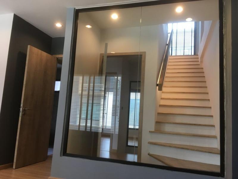 CH890-OSBH-RE ให้เช่า ทาวน์​โฮม 3 ชั้นครึ่ง เฮ้าส์โคลเวอร์ (Haus Clover) ราชพฤกษ์ บางพลัด