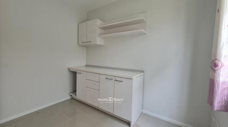 ขายทาวน์เฮ้าส์ 2 ชั้น โครงการ เนอวานา คัฟเวอร์ บนถนนอ่อนนุช บ้านพร้อมอยู่ ราคาดีมาก