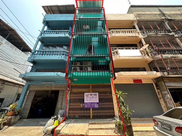 อาคารพาณิชย์ ขายด่วน ทำเลทองแน่นอน เข้าซ.เพชรเกษม 39/3 เพียง 70 เมตร ห่างสถานีรถไฟฟ้าบางแค 350 เมตร ทางยกระดับสุขสวัสดิ์-เพชรเกษม-วงแหวนด้านใต้ กำลังจะมาลงข้างๆ•ที่ตั้งทรัพย์ : ซ.เพชรเกษม 39/3 ถ.เพชรเกษม ต.บางแค อ.บางแค จ.กทม ราคาตั้ง 4.2 ล้าน พร้อมจบ เจรจาได้ เจ้าของไม่มีเวลาดูแล ไม่ซื้อตอนนี้ อนาคตอาจจะไม่ได้ราคานี้แล้วใครหาทรัพย์ที่คุ้มค่าอยู่ ไม่มีผิดหวังแน่นอน ก