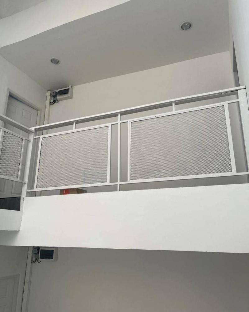 ขายอาคาร 3 ชั้น ตึกสร้างใหม่ ซอยวิภาวดี ใกล้มหาวิทยาลัยหอการค้าไทย