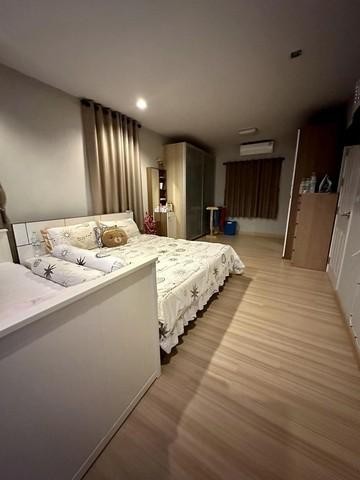 PT12 ขาย บ้านเดี่ยว หมู่บ้าน พฤกษาปูริแสนแก้ว ซอยกิ่งแก้ว 37 ถนนกิ่งแก้ว ตำบลคลองราชาเทวะ อำเภอบางพลี จังหวัดสมุทรปราการ พร้อมเฟอร์นิเจอร์ทั้งหลัง ใกล้สนามบินสุวรรณภูมิราคาขาย 4,290,000 บาทติดต่อ คุณช่อผกา 0616198565 LINE 0616198565บ้านเดี่ยว 2 ช้น หมู่บ้านพฤกษาปูริแสนแก้ว ซอยกิ่งแก้ว 37ขนาดพื้นที่ 50.80 ตรว.3 ห้องนอน 2 ห้องนอน2 ที่จอดรถพร้อมเฟอร์นิเจอร์ทั้งหลัง15 นาทีถึงสนามบินสุวรรณภ�