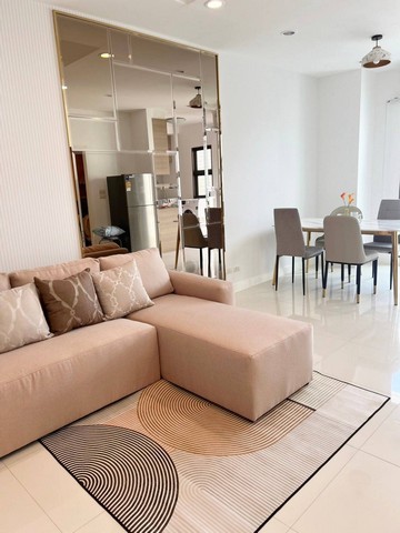 ให้เช่าทาวน์โฮม 3 ชั้นสวยน่าอยู่#ThePrivateSukhumvit97/1 #บ้านเช่าทำเลดีเฟอร์ครบ#ทำเลติดBTSบางจาก #จากบีทีเอสเพียง800เมตร #บ้านเช่าเลี้ยงสัตว์ได้พิกัด : ซอยสุขุมวิท 97/1 แขวงบางจาก เขตพระโขนง กรุงเทพฯ 10260ขนาดเนื้อที่ 22 ตรว.พื้นที่ใช้สอย 170 ตรม.มี 3 ห้องนอน, 4 ห้องน้ำมี 2 ที่จอดรถ ค่าเช่า 53,000/เดือน**สัญญาขั้นต่ำ 1 ปี**ประกัน 2 เดือน+ล่วงหน้า 1 เดือนสนใจโทรมาคุยราคากันได้นะคะเจ้าของบ้านใจดี ตั