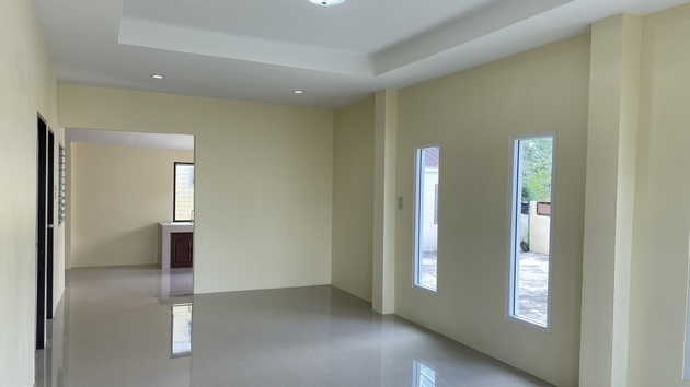 ขายบ้านแฝดชั้นเดียว 2 ห้องนอน ถนนสายระเวิง-ปลวกแดง จ.ระยอง