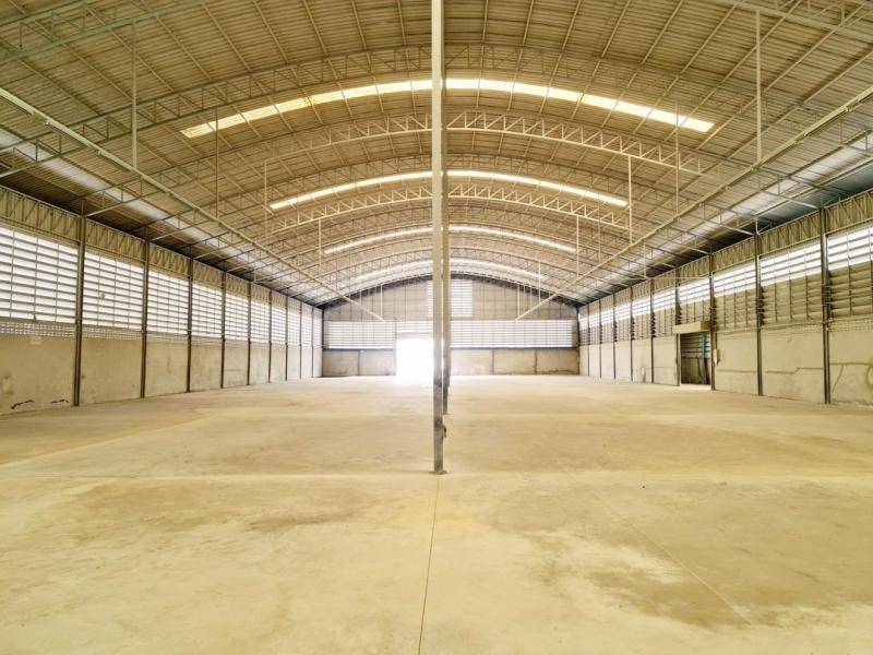 HS341ขายโรงงานพลาสติก พื้นที่ 2,335 ตารางเมตร  ภายในเนื้อที่ 3 ไร่2 งาน  ซอยประชาอุทิศ 90 ทะลุออกซอยบางขุนเทียนชายทะเล25 ได้สนใจติดต่อคุณสามารถ 0918070863 ID line : samart863ขาย 38,000,000 บาท (ค่าโอนค่าอากรฝ่ายละครึ่ง)ขายโรงงานพลาสติก เนื้อที่ 3 ไร่ 2 งาน พื้นที่ 2,335 ตารางเมตร อยู่ใกล้วัดคลองสวน , ใกล้ ม.พระจอมเกล้าธนบุรีขาย 38,000,000 บาทที่ตั้ง : ซอยประชาอุทิศ90 ถนนรพช. ตำบลบ้านคลองสวน อำเภอพระสมุทรเจดี�