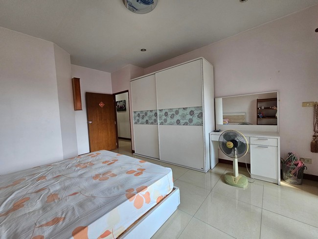 sss443ขาย คอนโด คันทรี คอมเพล็กซ์ บางนา Country Complex Bangna