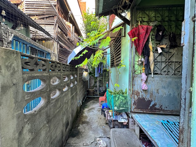 บ้านพร้อมที่ 22.1 ตร.ว 8 นอน 2 น้ำ ซ.จันทน์ 51 แยก 7 กรุงเทพ ใจกลางเมือง เหมาะทำอาศัย บ้านเช่า