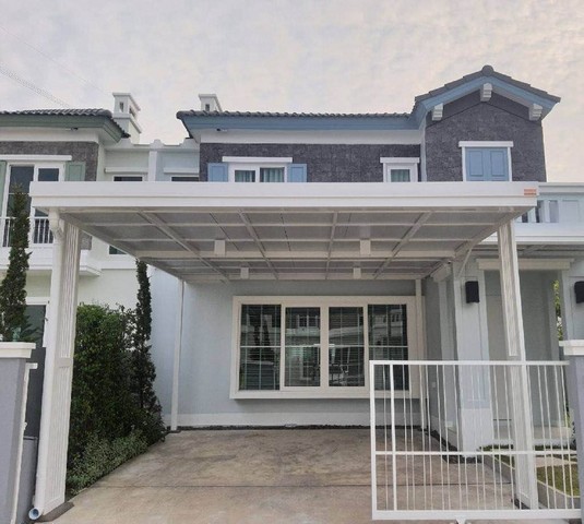 รหัส# TO858 ให้เช่าบ้านแฝด 2 ชั้น 146 ตรม. 2 นอน โครงการ anya บางนา-รามคำแหง 2 ใกล้ Mega บางนา แต่งครบ พร้อมเข้าอยู่ *** ราคาเช่า 50,000 บาท / เดือนบ้านแฝด 2 ชั้น โครงการ anya บางนา-รามคำแหง 2 พื้นที่ใช้สอย 146 ตารางเมตร 2 ห้องนอน 3 ห้องน้ำ- แอร์ 4 ตัว - โต๊ะทานข้าว - โซฟา - ทีวี- เครื่องทำน้ำอุ่นทุกห้อง - ตู้เย็น - เครื่องซักผ้า - ครัวหน้าบ้านหันทิศเหนือ ไม่ร้อน ทำหลังคาลานจอดรถพร้อมเฟอร์นิเจอร์ครบคร�