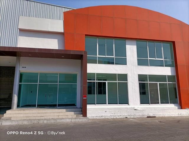 WH0575ให้เช่าโกดัง เทพารักษ์ กม.19 เมืองสมุทรปราการ พื้นที่ตั้งแต่ 972 ตรม.- 2500 ตรม.  ใกล้แยกกิ่งแก้ว ขอ รง.4 ได้ รับน้ำหนัก 3 ตัน: ติดต่อ : คุณ เอก  :  061-241 4954   &   083-017 9463   : Line Id : eak2325: กดลิ้งค์เพื่อเเอดไลน์ครับ :  https://line.me/ti/p/A6pc3MToug     :  https://line.me/ti/p/OLEY0bJTsV*** ราคาเช่า 100-120 บาท/ตรม.ที่ตั้ง : ถนนเทพารักษ์ ก.ม.19 ต.แพรกษาใหม่ อ.เมืองสมุทรปราการ จ.สมุทรปราการ 10280โกดัง เทพารักษ์ กม.19 ใกล้แยกกิ่งแก้วพื้นที่ตั้งแต่ 972 ตรม - 2,500 ต