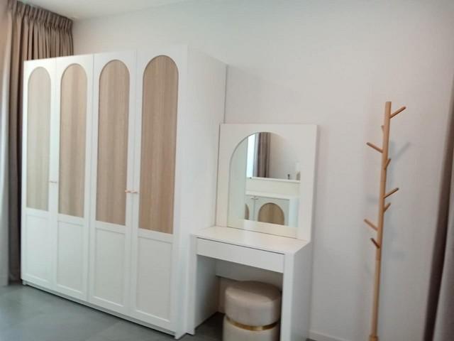 ขาย-ให้เช่า บ้านเดี่ยว 3 ชั้น ถนนกรุงเทพกรีฑา โครงการวีเว่ พระราม 9 VIVE-Rama 9 เนื้อที่ดิน 80 ตารางวา พื้นที่ใช้สอย 380 ตรม.3 ห้องนอน 3