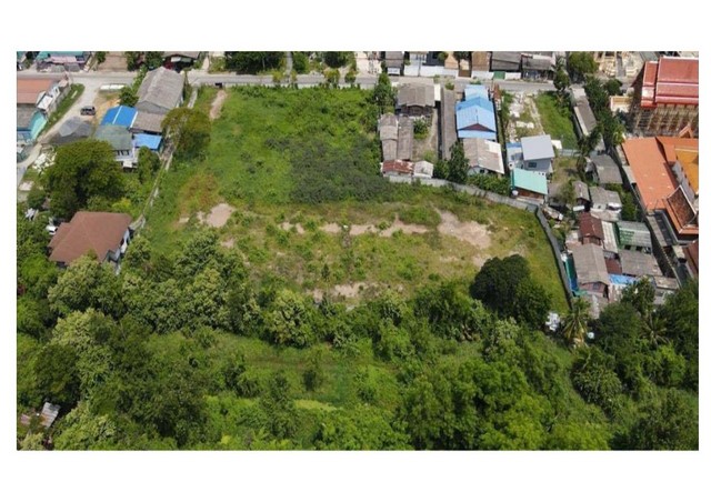 TD535ขายที่ดินแปลงงาม :  ปากเกร็ด นนทบุรีLand With Building Sale  :  Pakkred, NonthaburiFor Sale : 60,000,000 THBทำเลที่ตั้ง :  ถนนโยธาธิการ นนทบุรี 4005 ตำบลท่าอิฐ อำเภอปากเกร็ด นนทบุรี 11120รายละเอียดทรัพย์ ที่ดินเปล่า พื้นที่ 4 ไร่ 2 งาน 47 ตร.ว.ล้อมรั้ว และถมดินแล้ว ที่แปลงสวย ด้านหลังติดที่ตาบอด พื้นที่ 7 ไร่ สถานที่สำคัญใกล้เคียงโลตัส นอร์ธ ราชพฤกษ์, เกาะเกร็ด โรงเรียนท่าอิฐศึกษาโรงพยาบาลชลประทานข้อมูลเพิ่มเต