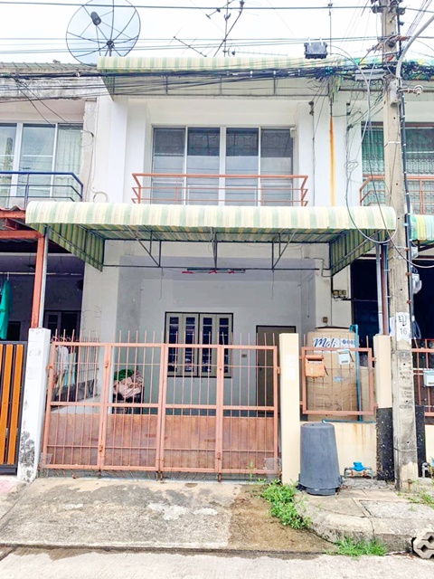 MRTวงศ์สว่าง 1กม.ขายทาวเฮ้าส์ 2ชั้น หลังกลาง 18ตรว. ถูกที่สุดในโลก พระจอมเกล้าพระนครเหนือ 158ตรม. 2.499-2.799ลบ. 3นอน 2น้ำ 2-3จอดรถMRT WongSawang 1km. Cheapest in the world Kingmongkut North Bangkok for sale 2-story townhouse 18sq.wa. 158sq.m. 2.499-2.799million baht 3bed 2bath 2-3parking.ซ.วงศ์สว่าง 7-21 ถ.วงศ์สว่าง แขวงวงศ์สว่าง เขตบางซื่อ กรุงเทพมหานคร 1080018ตรว.-23ตรว.3 ห้องนอน2 ห้องน้ำ1 จอดรถ1 ปั๊มน้ำ+แท่งน้ำ2-3จอดรถสถานที่ใกล้เคียงตลาดสดวงศ์สว่าง ( 1 กม.)แยก พิบูลสงคราม ( 1 กม.)โรงเรียนกร