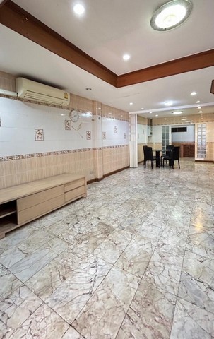 PB3537 ให้เช่าทาวน์โฮม 3ชั้น ซอยพระรามเก้า 43 โครงการ กลางเมือง พระรามเก้า ใกล้ เดอะไนน์ พระรามเก้า 