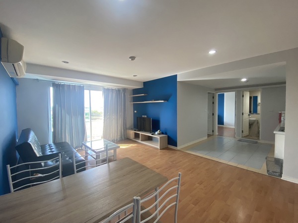 รหัสทรัพย์: 5656ให้เช่า คอนโด ห้องชุด : ปาร์ค วิว วิภาวดีสถานที่ตั้ง: ถนน วิภาวดี.จุดเด่นของโครงการโครงการใหญ่ สภาพแวดล้อมโปร่ง ไม่อึดอัดหาของกินง่ายมาก คลีนิค ตลาด ร้านอาหาร ร้านค้าเพียบ มีให้เลือกเยอะมากใกล้ถนนใหญ่ เดินทางสะดวก สามารถเชื่อมต่อ ได้หลายเส้นทางสะดวกสบายทั้งการเดินทางโดยรถส่วนตัว หรือรถสาธารณะกึ่งกลางระหว่าง BTS หลักสี่ และ การเคหะจุดเด่นแ