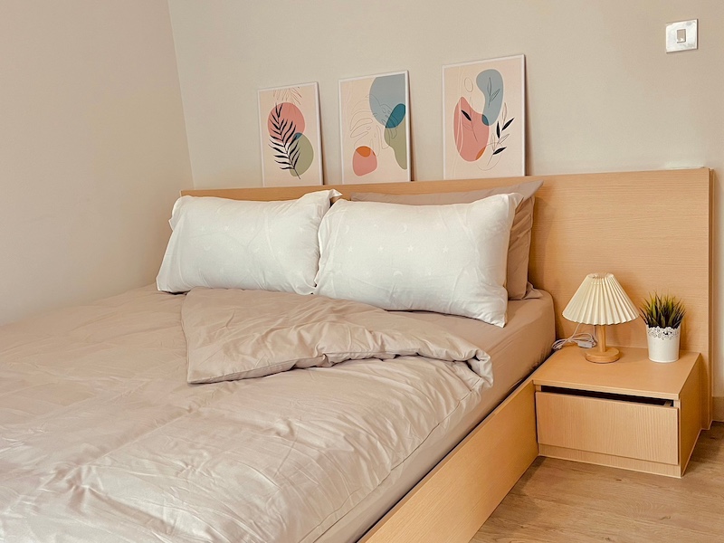 BH2525 คอนโด The SHADE สาทร1 อยู่ซอยสาทร 1 ใกล้รถไฟฟ้า MRT ลุมพินี และ MRT คลองเตยcontact : คุณบัว Bua Agent 0936464597, 0826914598Line : Bua093รับสัญญายาว 1ปีขึ้นไป12 เดือน 20,000 จ่ายล่วงหน้า 1 เดือน + ประกัน 2 เดือนBH2525  คอนโดให้ใจกลางสาทร อยู่ซอยสาทร1 เข้าออกได้หลายทาง ฝั่งพระรามสี่ สาทร นางลิ้นจี่ เย็นอากาศ ใกล้ MRT สถานีลุมพินีและคลองเตย1 ห้องนอน + 1 ห้องน้ำ + 1 ระเบียง  36 ตรม. ตึก B ชั้น 2 วิวสวน อารมณ์เหมือนอยู่บ้าน (ทั้งหมด 8ช