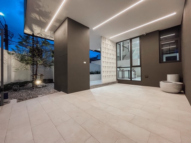 AP1033  ขายบ้านเดี่ยวโครงการ : ย่านห้วยขวาง กรุงเทพมหานคร