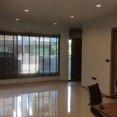 ให้เช่าทาวน์โฮม 3.5 ชั้น  เฮ้าส์โคลเวอร์ (Haus Clover) แจ้งวัฒนะ ราชพฤกษ์