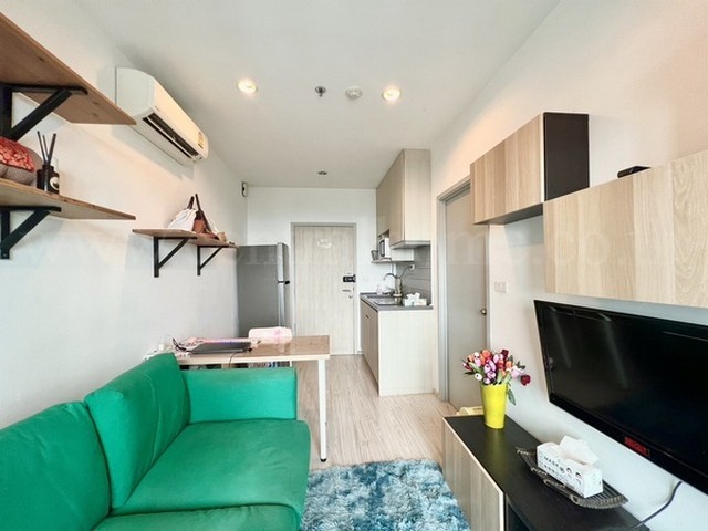 รหัสทรัพย์  4781คอนโด ไอดีโอ โมบิ สุขุมวิท อีสท์เกต ใกล้รถไฟฟ้า BTS บางนาที่ตั้ง : ถนนสุขุมวิท แขวงบางนาใต้ เขตบางนา กรุงเทพฯ 10260 รายละเอียดทรัพย์ - คอนโด High Rise 30 ชั้น 844 ยูนิต- ร้านค้า 5 ยูนิต ไลฟ์สไตล์ของคนรุ่นใหม่- อยู่ชั้น 18 เนื้อที่ 30.39 ตร.ม - 1 ห้องนอน 1 ห้องน้ำ วิวเมือง- 1 ห้องนั่งเล่น พร้อมชุดโซฟา- 1 เคาว์เตอร์ครัว เครื่องซักผ้า- เตียงพร้อมที่นอน ตู้เสื้อผ้า- ตู้เย็น ไมโครเวฟ 